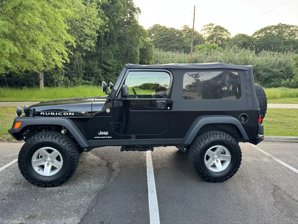 2005 Jeep TJ Wrangler - Image 19 of 31