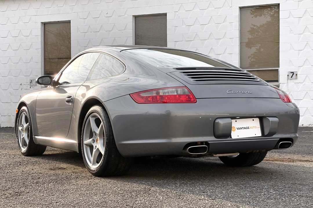 2005 Porsche 997 Carrera - Image 18 of 31