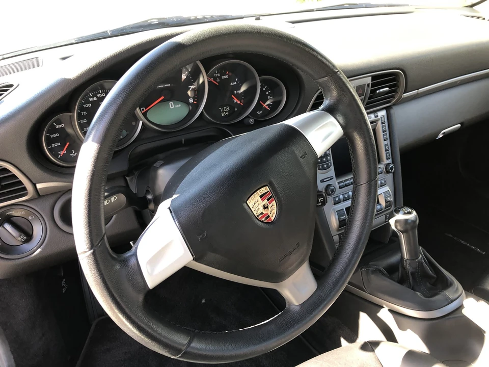 2005 Porsche 997 Carrera - Image 29 of 31