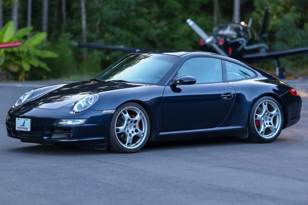 2005 Porsche 997 Carrera S - Image 8 of 31