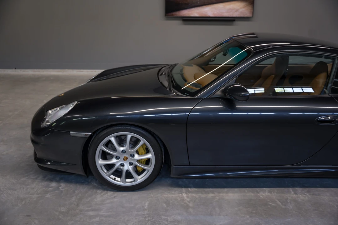 2005 Porsche 996 GT3 - Image 20 of 31