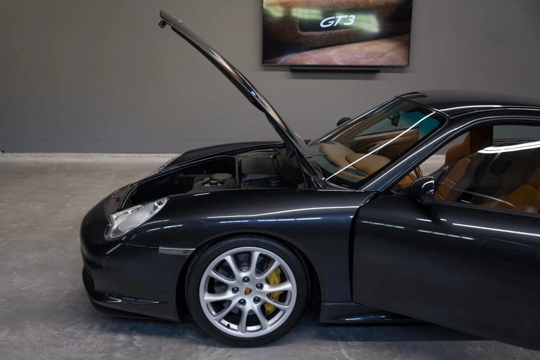 2005 Porsche 996 GT3 - Image 28 of 31