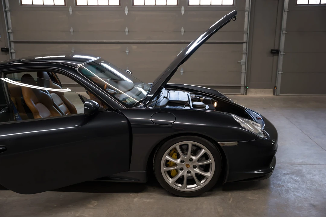 2005 Porsche 996 GT3 - Image 27 of 31