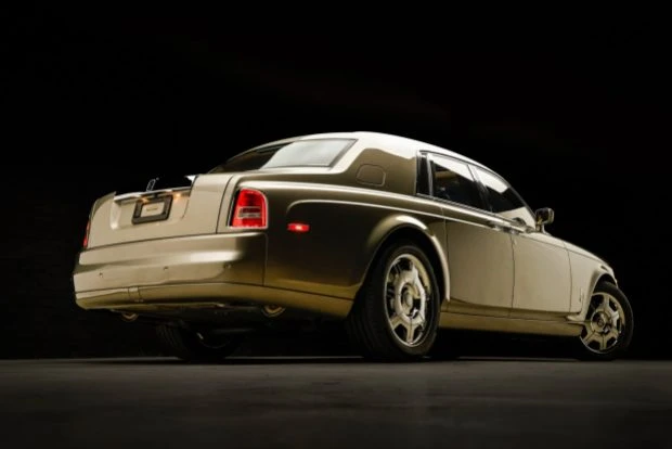 2005 Rolls-Royce Phantom VII - Image 2 of 7