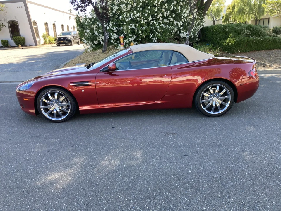 2006 Aston Martin DB9 - Image 18 of 31