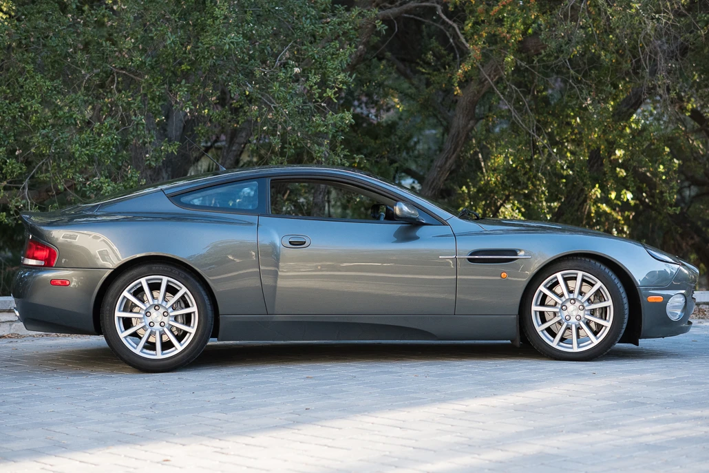 2006 Aston Martin Vanquish 1st Gen - Image 13 of 31