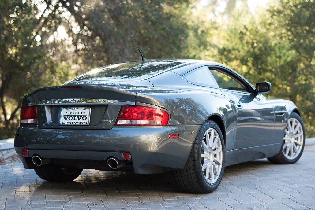 2006 Aston Martin Vanquish 1st Gen - Image 12 of 31