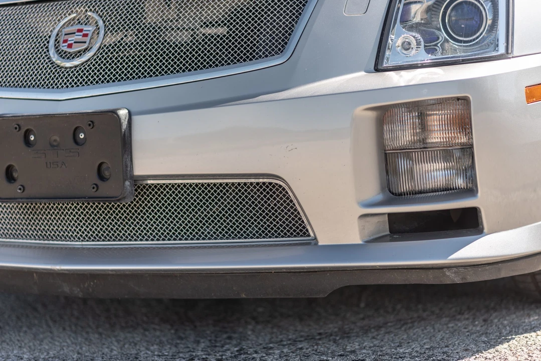 2006 Cadillac STS-V - Image 10 of 31