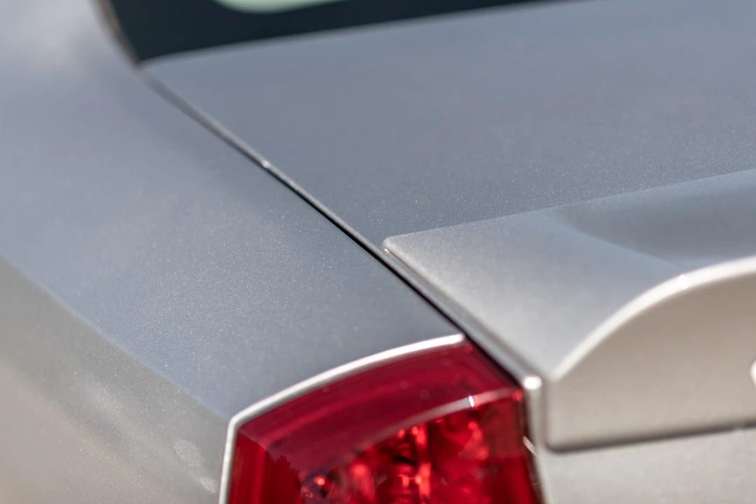 2006 Cadillac STS-V - Image 17 of 31