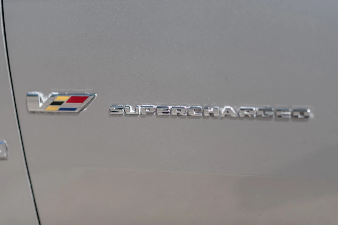 2006 Cadillac STS-V - Image 29 of 31