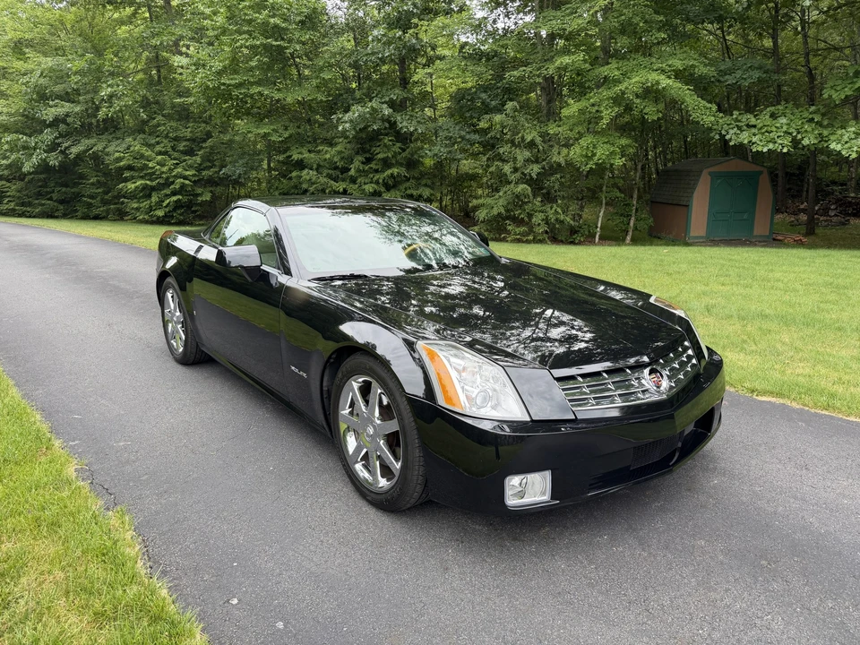 2006 Cadillac XLR - Image 12 of 31