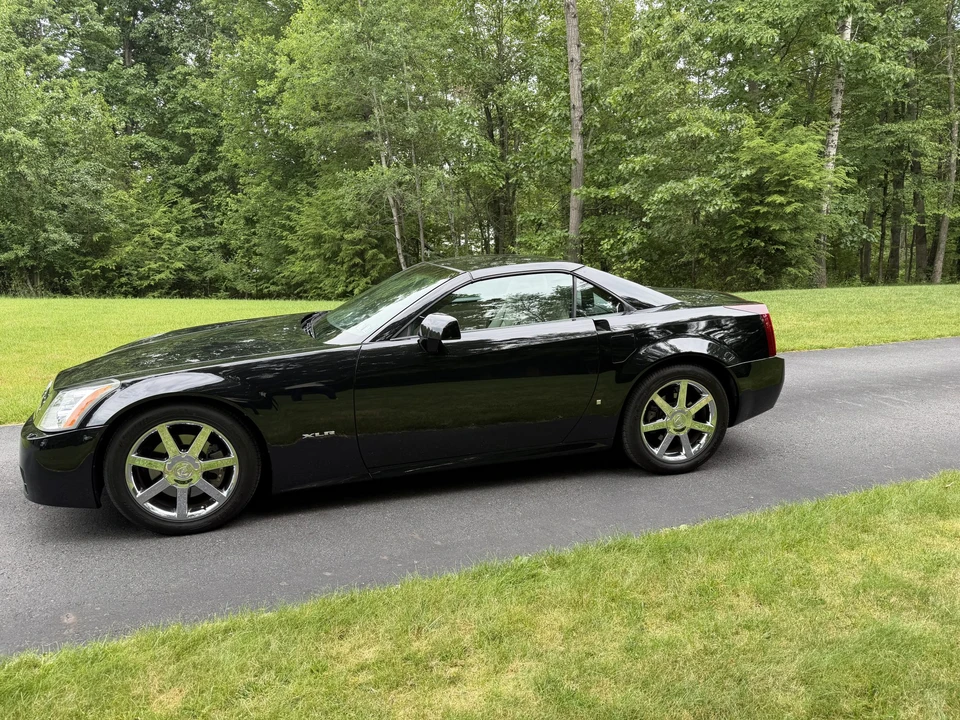 2006 Cadillac XLR - Image 4 of 31