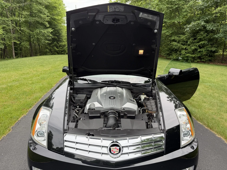2006 Cadillac XLR - Image 29 of 31