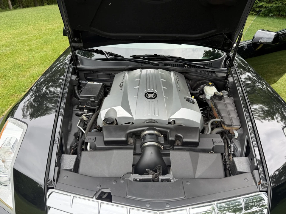 2006 Cadillac XLR - Image 30 of 31