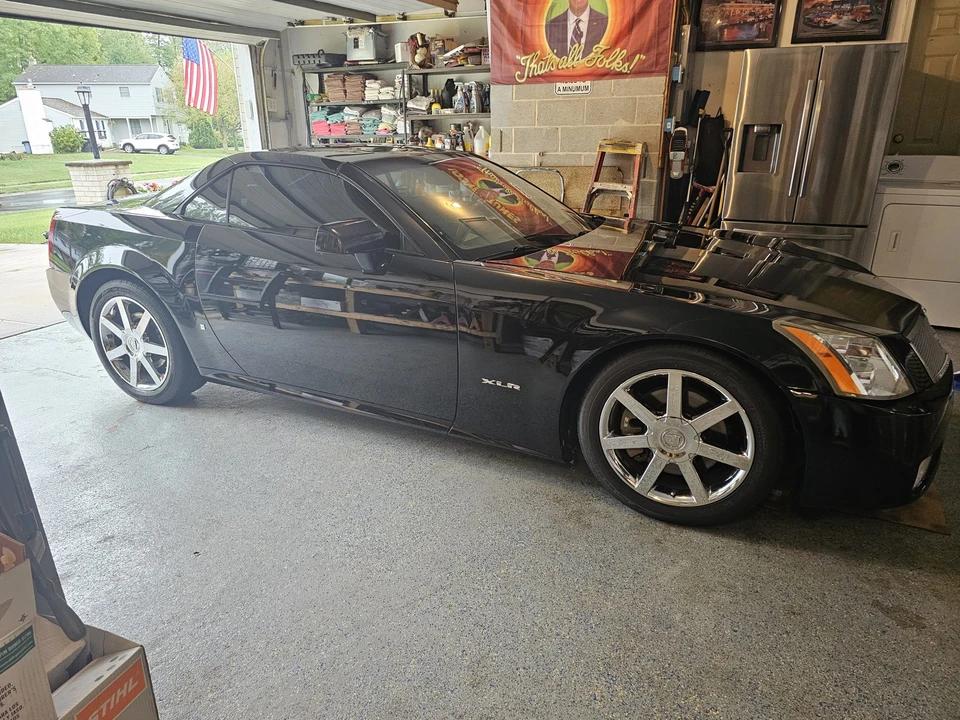 2006 Cadillac XLR - Image 13 of 31