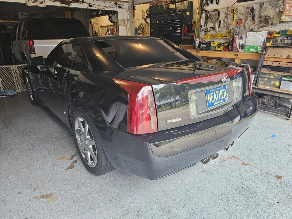 2006 Cadillac XLR - Image 15 of 31