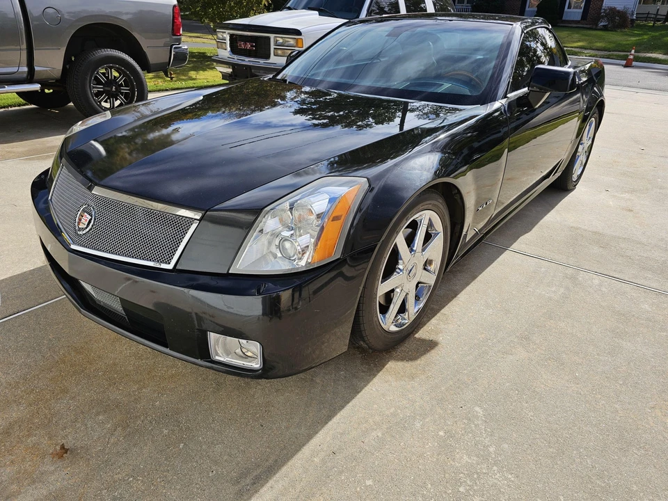 2006 Cadillac XLR - Image 10 of 31
