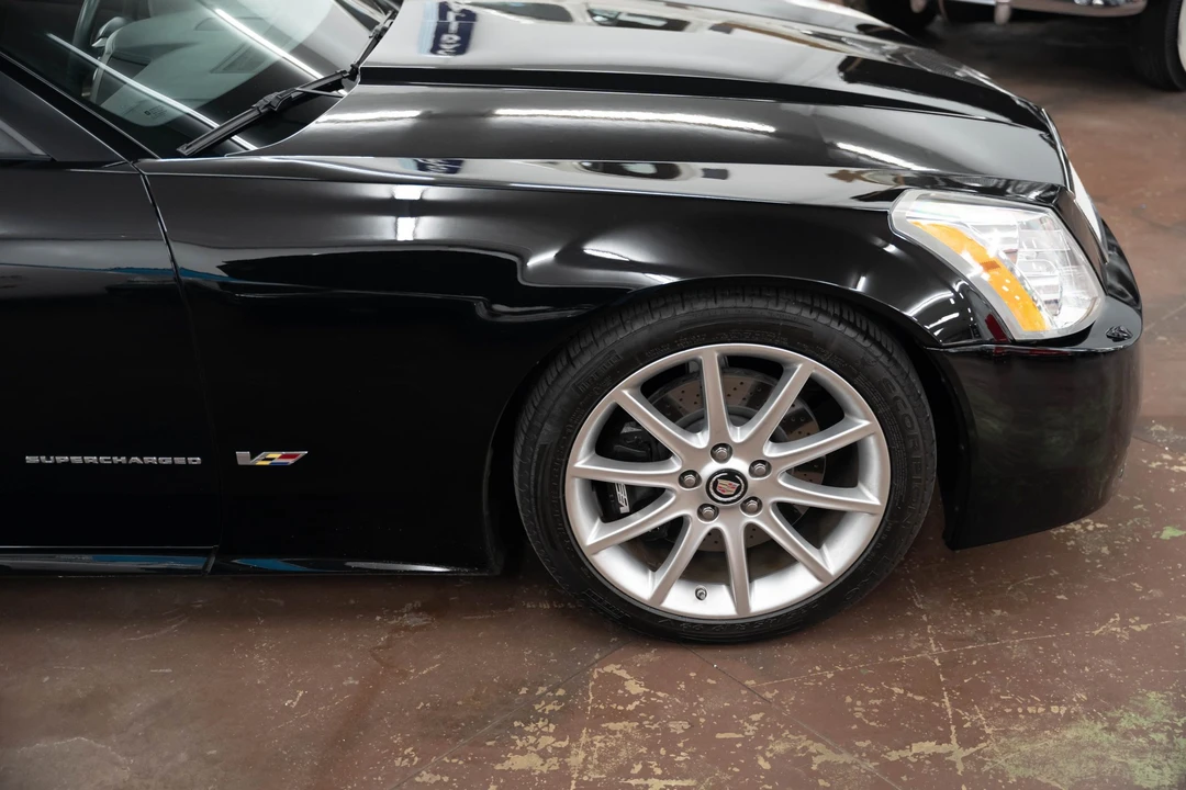 2006 Cadillac XLR-V - Image 23 of 31