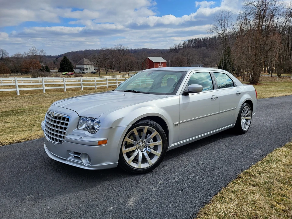 2006 Chrysler 300 (2005-2023) - Image 4 of 31