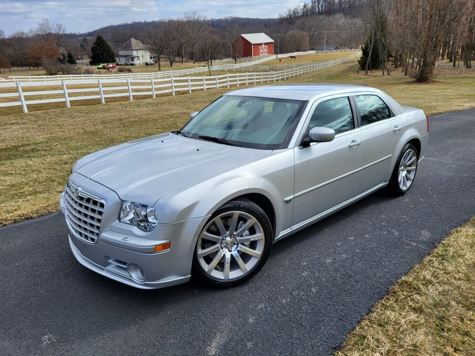 2006 Chrysler 300 (2005-2023) - Image 5 of 31