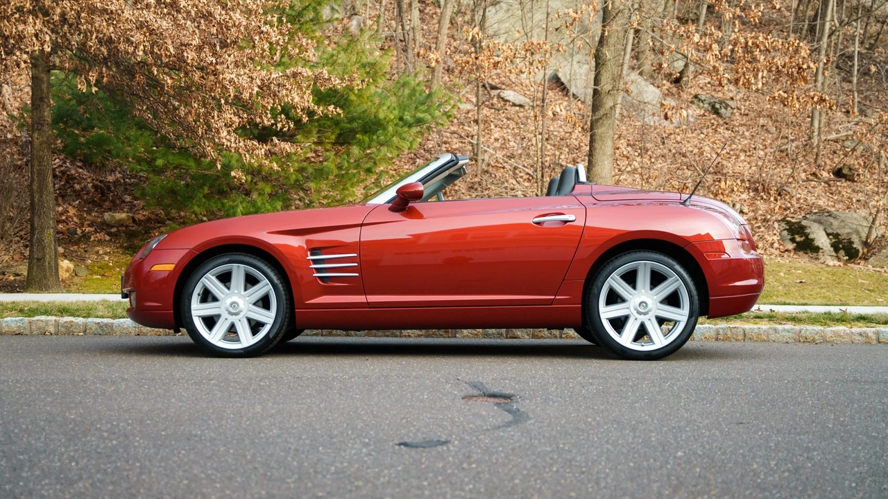 2006 Chrysler Crossfire - Image 12 of 31