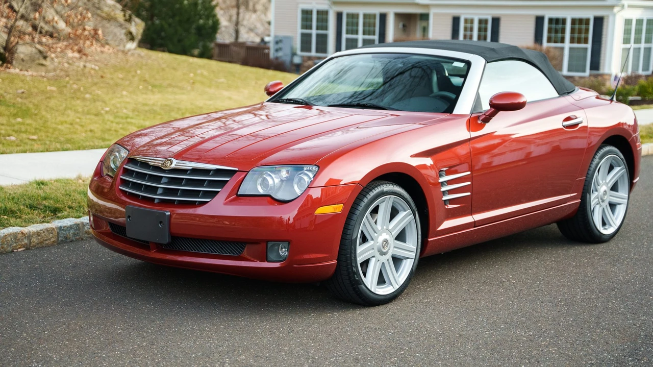 2006 Chrysler Crossfire - Image 29 of 31