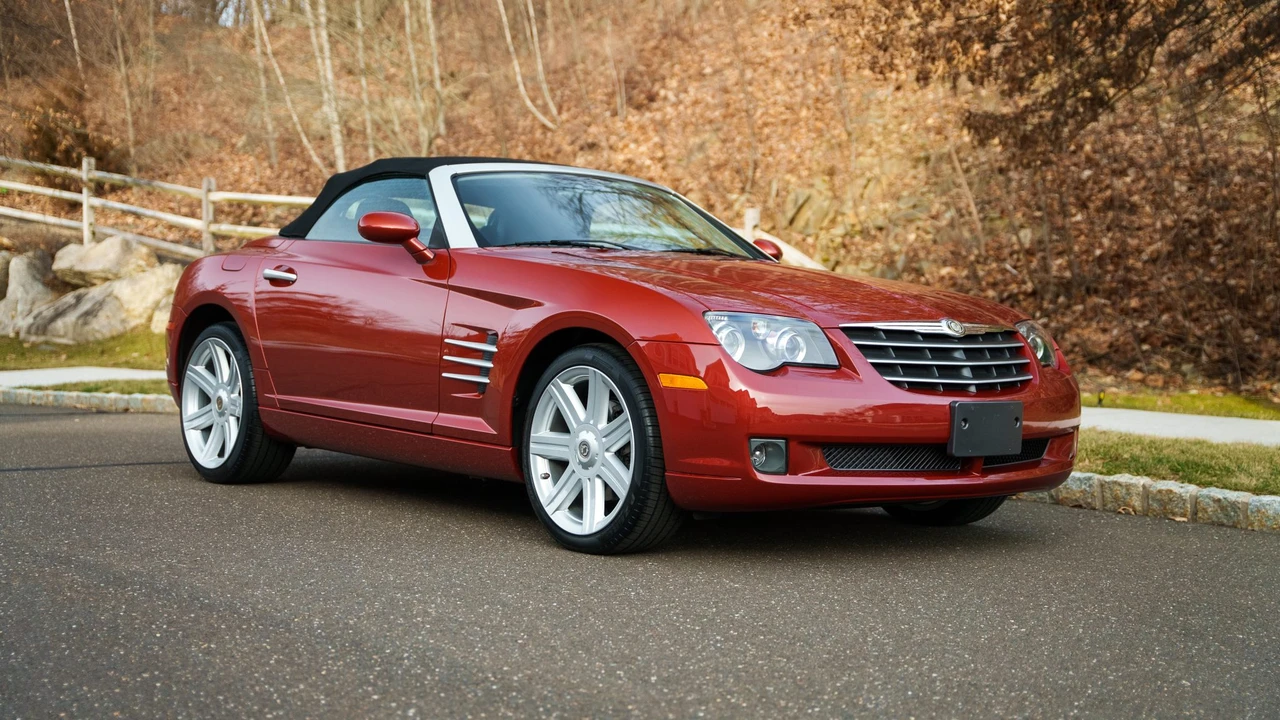 2006 Chrysler Crossfire - Image 17 of 31