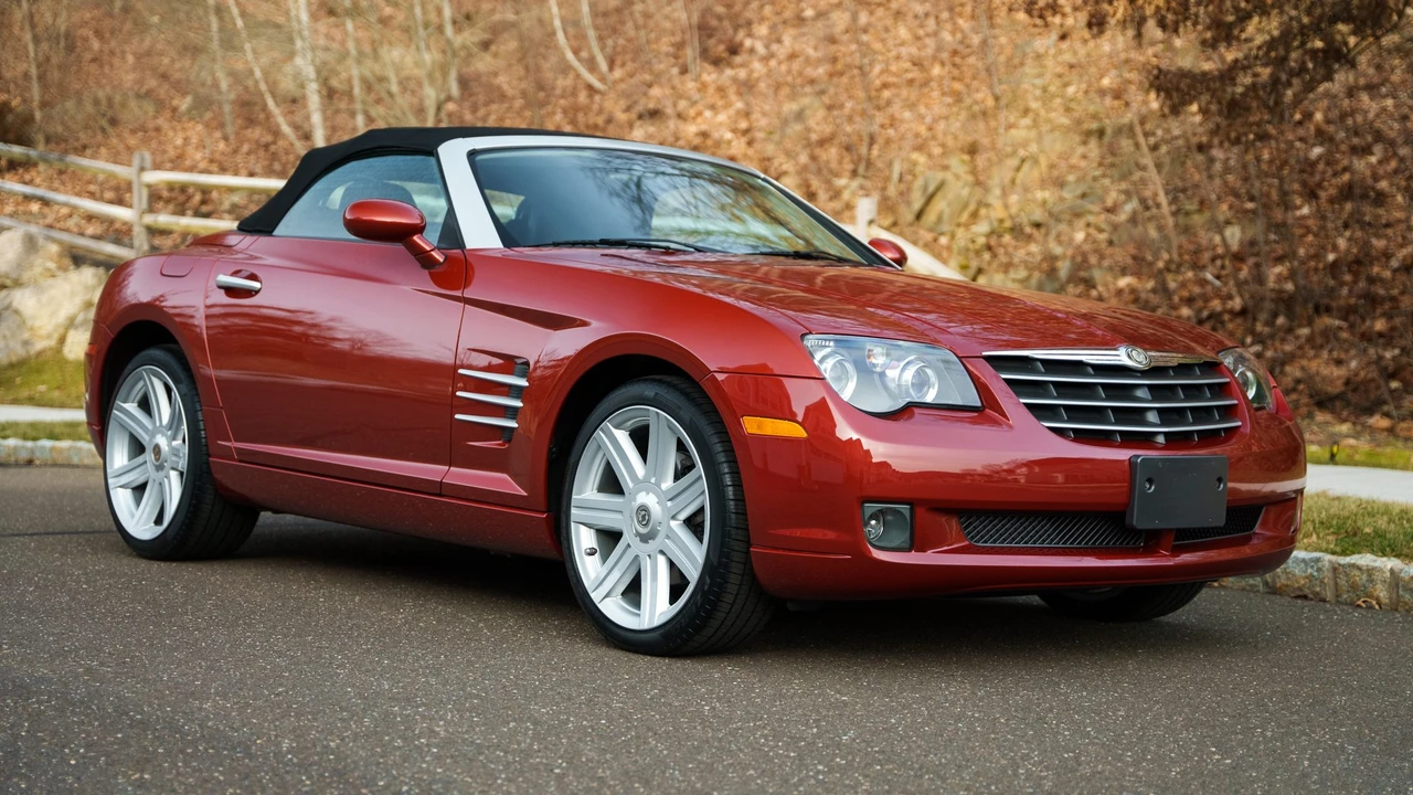2006 Chrysler Crossfire - Image 18 of 31