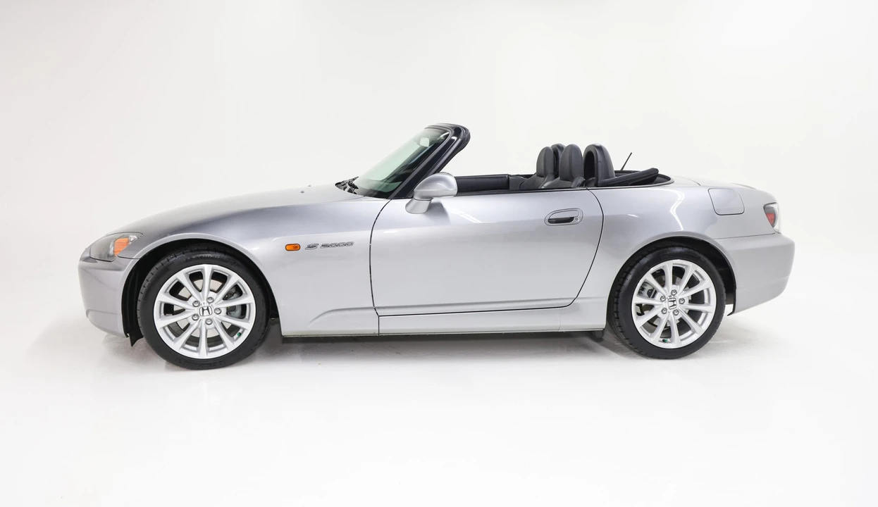 2006 Honda AP2 S2000 - Image 10 of 31