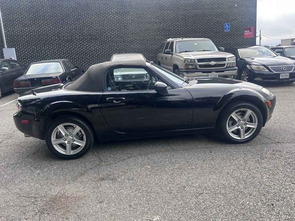 2006 Mazda NC MX-5 Miata - Image 7 of 31