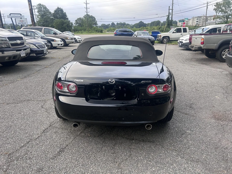 2006 Mazda NC MX-5 Miata - Image 9 of 31