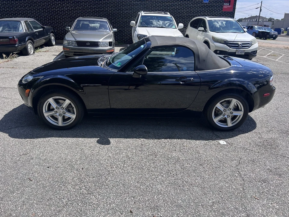 2006 Mazda NC MX-5 Miata - Image 3 of 31