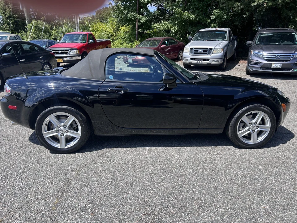 2006 Mazda NC MX-5 Miata - Image 6 of 31
