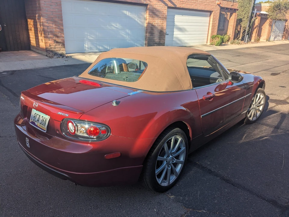 2006 Mazda NC MX-5 Miata - Image 17 of 31
