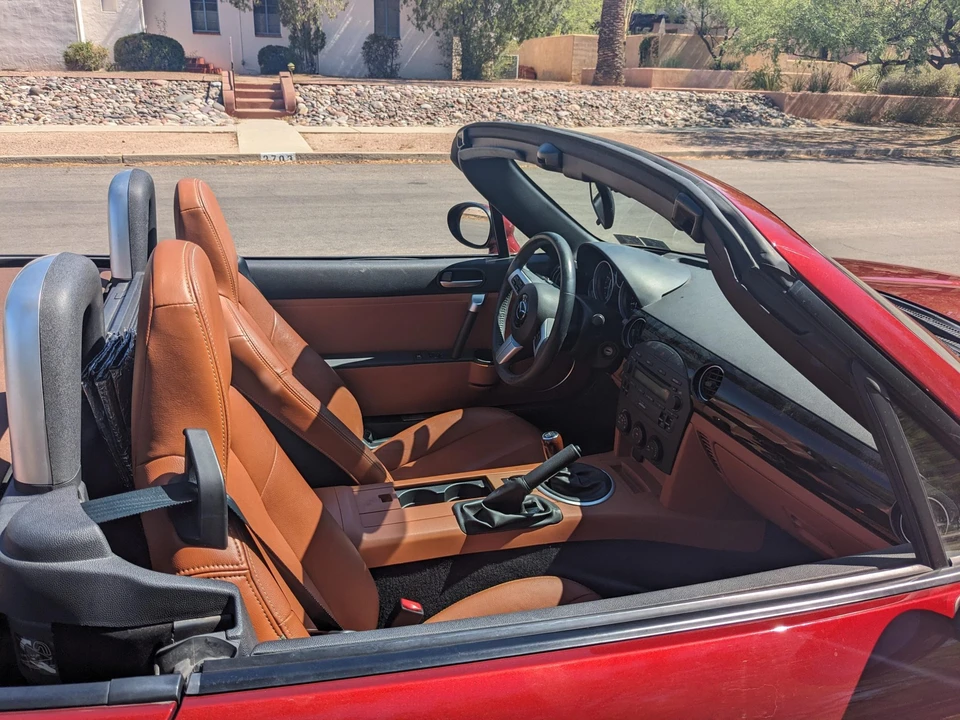 2006 Mazda NC MX-5 Miata - Image 23 of 31
