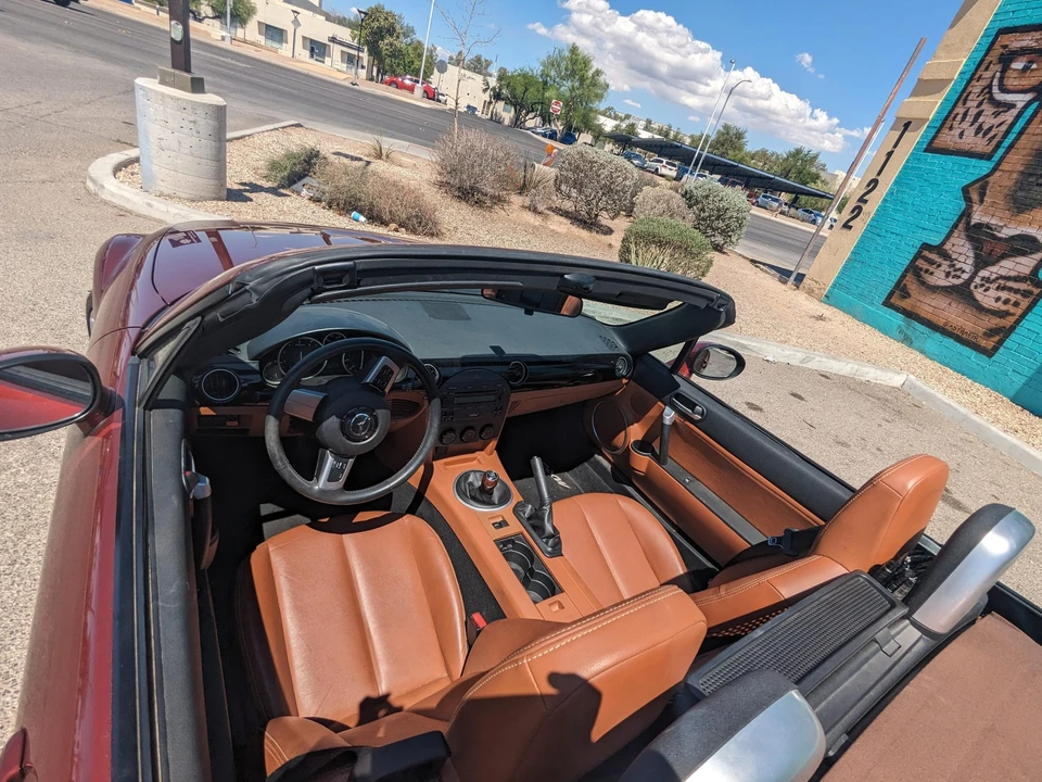 2006 Mazda NC MX-5 Miata - Image 24 of 31
