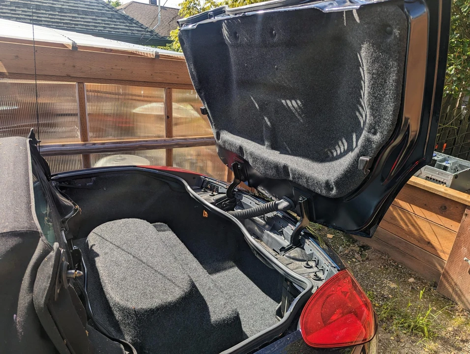 2006 Pontiac Solstice - Image 25 of 31
