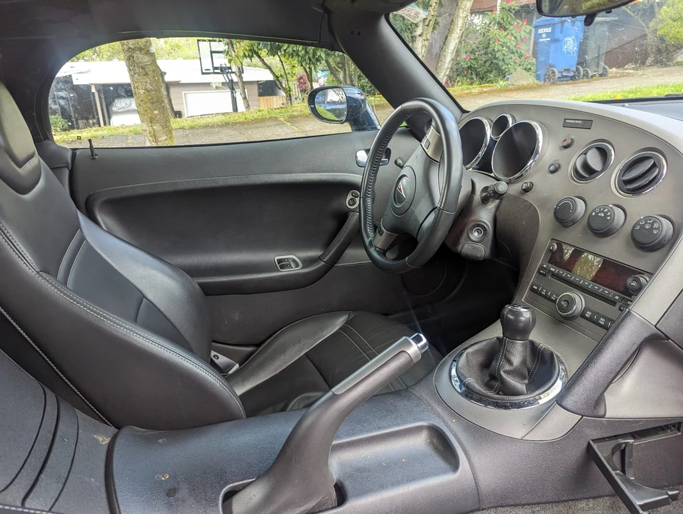 2006 Pontiac Solstice - Image 19 of 31