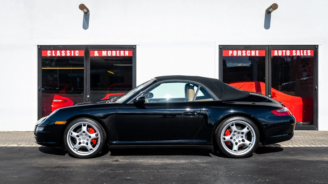 2006 Porsche 997 Carrera S - Image 11 of 31