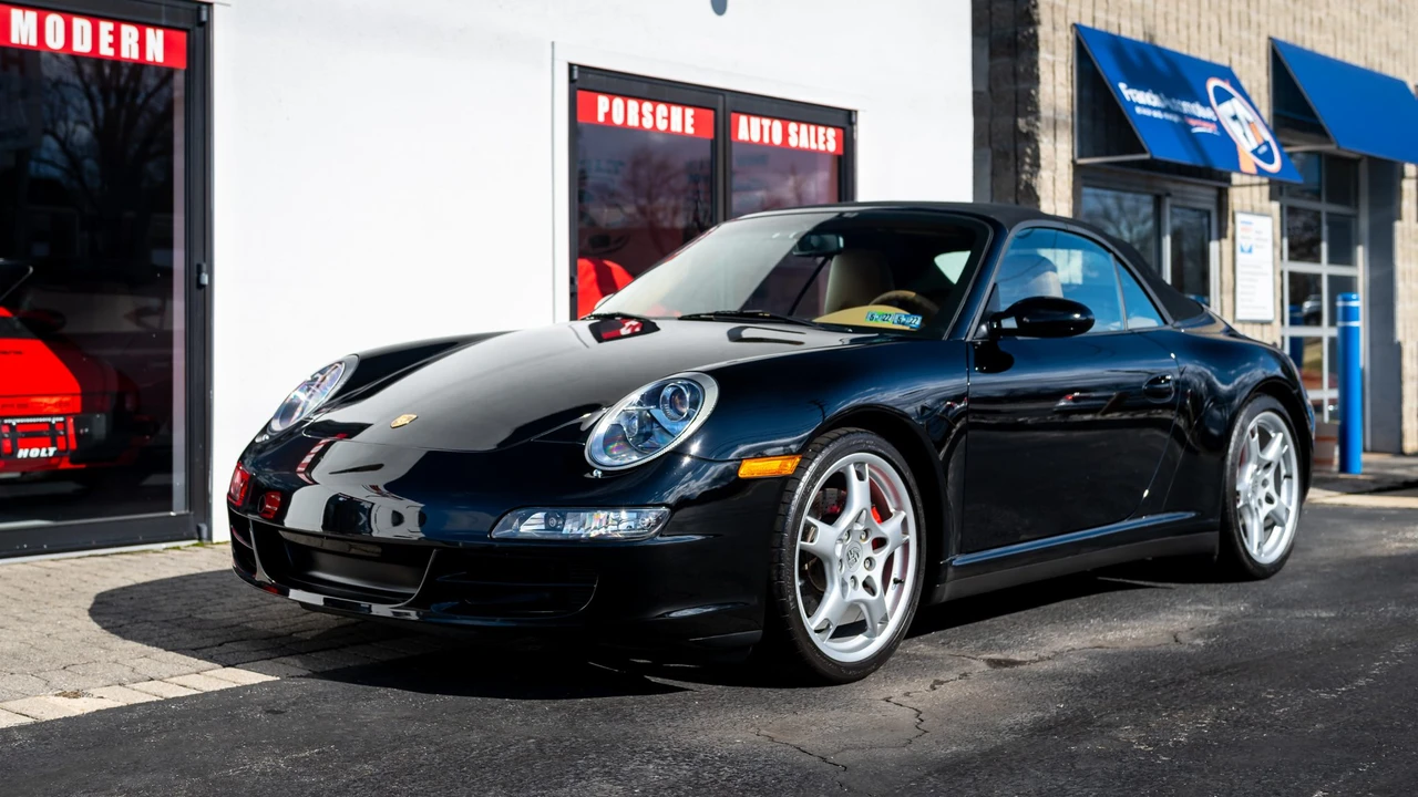 2006 Porsche 997 Carrera S - Image 10 of 31