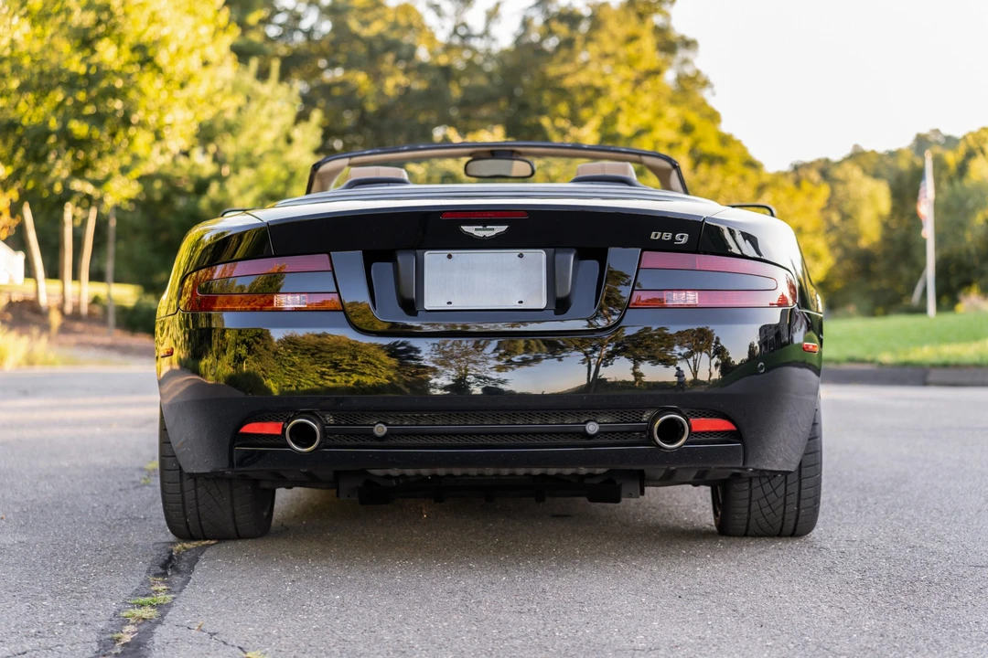 2007 Aston Martin DB9 - Image 14 of 31
