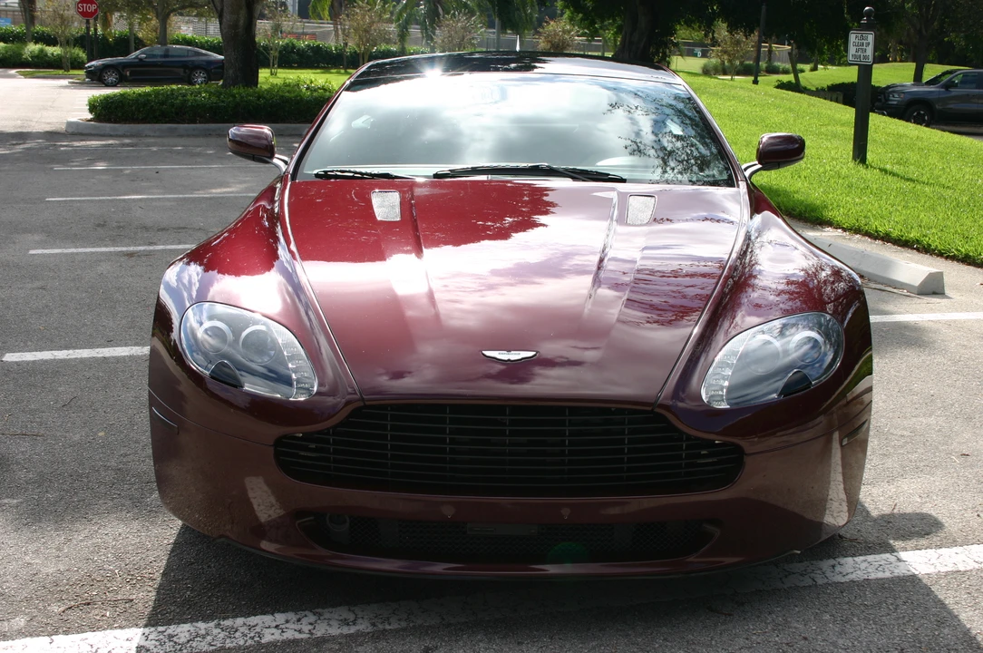 2007 Aston Martin V8 Vantage (2006-2017) - Image 2 of 31