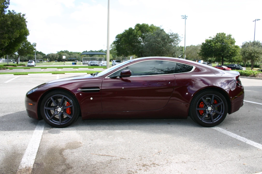 2007 Aston Martin V8 Vantage (2006-2017) - Image 6 of 31