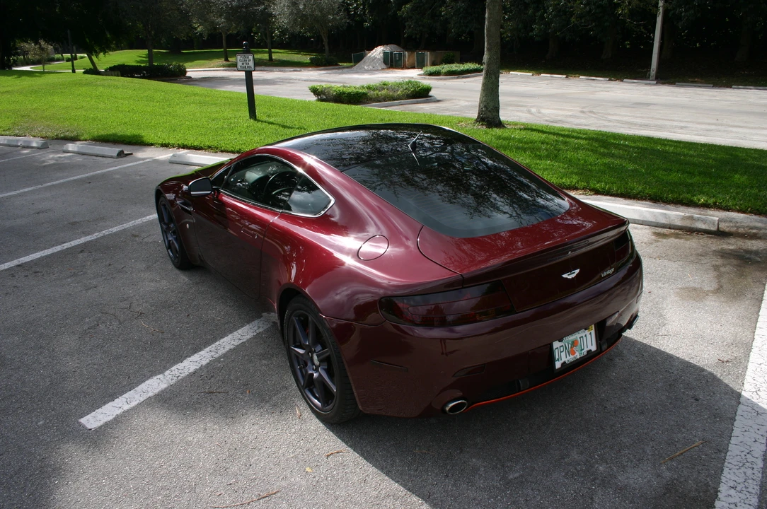 2007 Aston Martin V8 Vantage (2006-2017) - Image 7 of 31