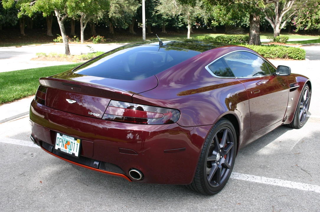 2007 Aston Martin V8 Vantage (2006-2017) - Image 12 of 31