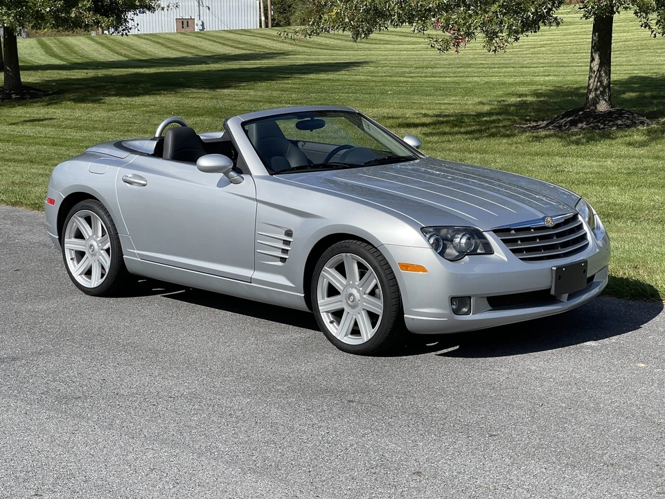 2007 Chrysler Crossfire - Image 15 of 31