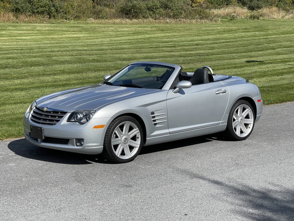 2007 Chrysler Crossfire - Image 3 of 31