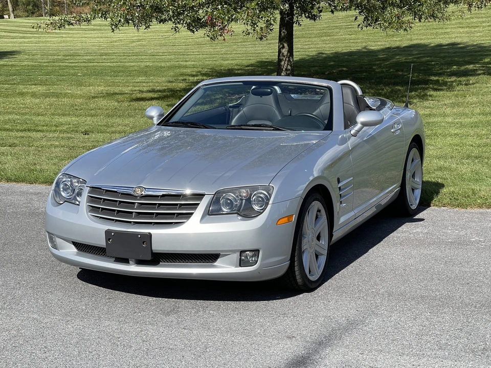 2007 Chrysler Crossfire - Image 8 of 31
