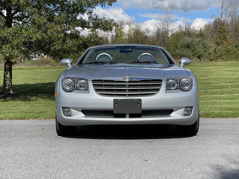 2007 Chrysler Crossfire - Image 10 of 31