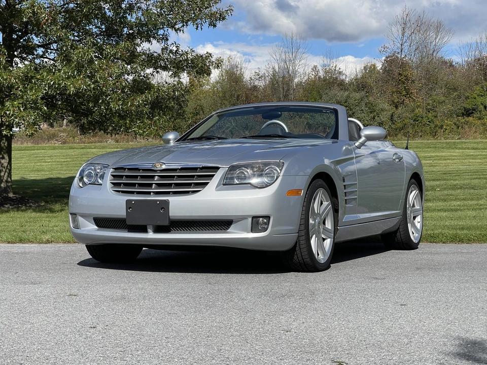 2007 Chrysler Crossfire - Image 6 of 31